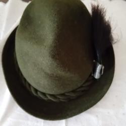 Très beau chapeau  Tyrolien ancien