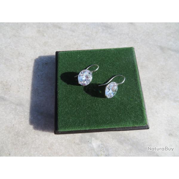 Paire de boucle d'oreille avec monture en argent 925, Oxydes de Zirconium - FRANCE (XX)