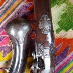 pistolets d'arçon Louis 14 par Broutet Paris , une paire
