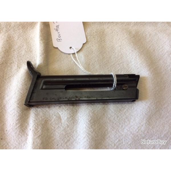Chargeur pistolet Bretta 71 (2/3)