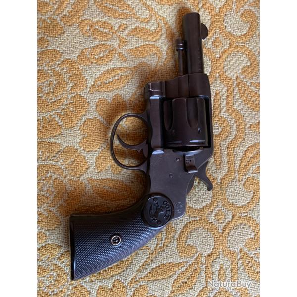 Revolver Colt 38 LC