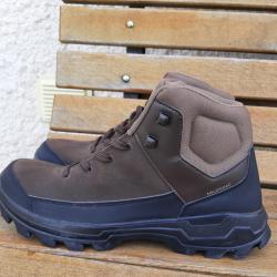 CHAUSSURE  SOLOGNAC