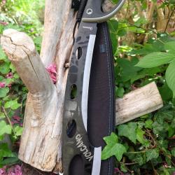 Machette VOLCANO Lame Acier Inox Manche Abs Etui Nylon L'Outil Indispensable pour l'Aventure