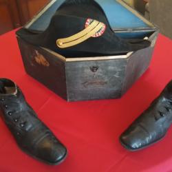 Bicorne et bottines d'élève polytechnicien 3eme république
