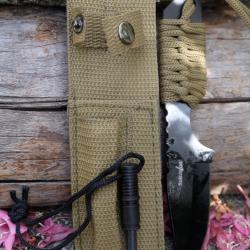 Couteau de Survie Lame Clip Point Acier Inox Manche Paracorde + Allume Feu Etui Nyon