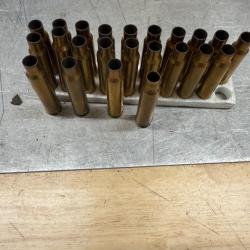 lot de 23 douilles  calibre 338 winchester magnum
