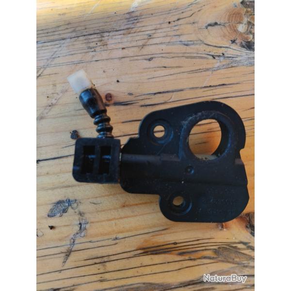 Pompe et distributeur d'huile trononneuse mac culloch 444