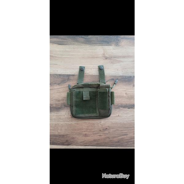 Poche utilitaire vert