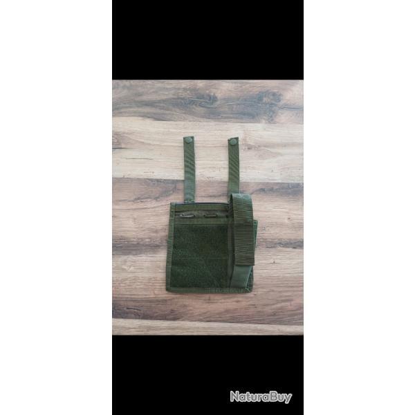 Poche utilitaire vert simple