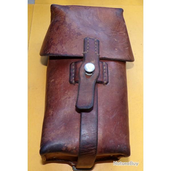 ARMEE SUISSE : ETUI EN CUIR PORTES CHARGEURS DE L'ARMEE SUISSE, DATE 1962, FABRICANT DANS LE TAMPON