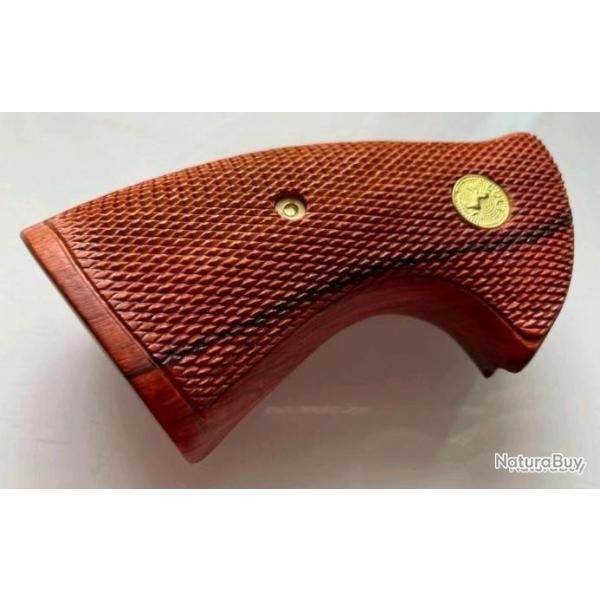 Paire de plaquettes pour Revolver Colt 1895 et Python