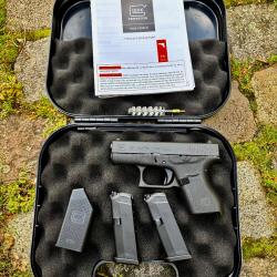 GLOCK 42 CALIBRE 380 auto  9mm COURT GLOCK SLIM