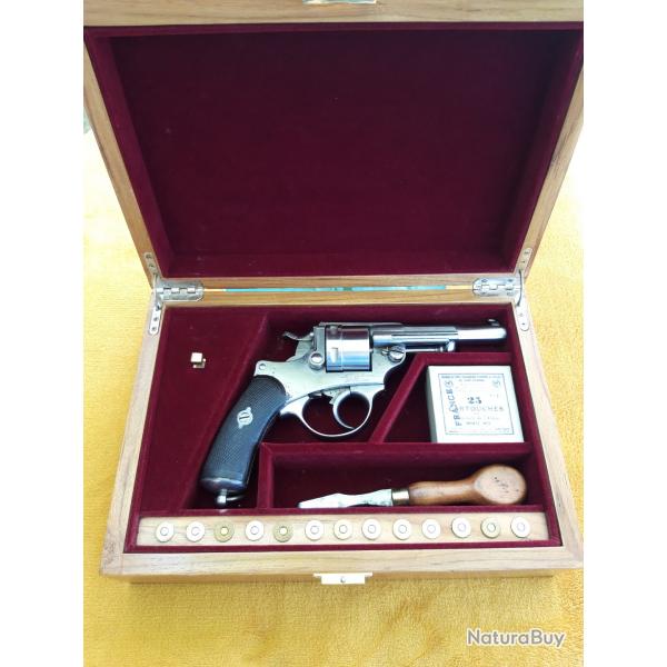 Revolver 1873 en coffret