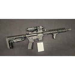 Legacy armament UT908 cal.9x19 avec point rouge et manifier vector optic
