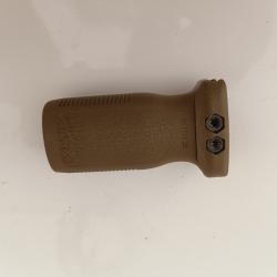 Poignée magpul