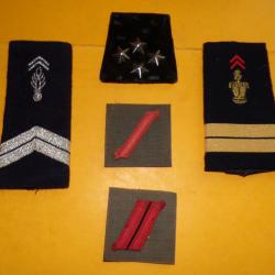 GALON DE GENERAL 4 ETOILES + DIVERS TISSU   . BON ETAT VOIR PHOTOS . POUR TOUT RENSEIGNEMENT ME CONT