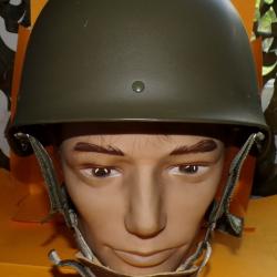 CASQUE MILITAIRE LOURD MODELE F1 DE L'ARMEE FRANCAISE DE LA PERIODE DE 1986 , FABRICATION FRANCAISE