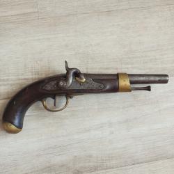Pistolet à silex Française (1 euros sans réserves)