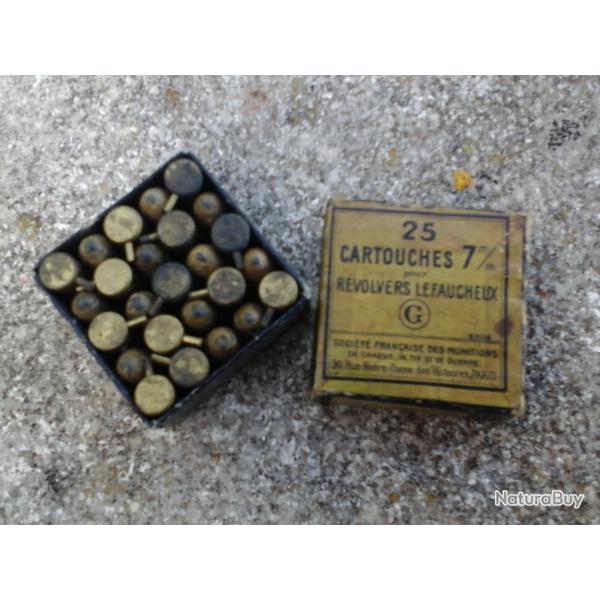 Revolver Lefaucheux boite de cartouche original en 7 m/m a broche.