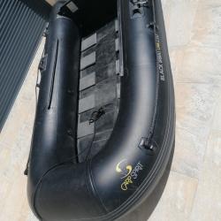 Bateaux gonflable.