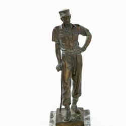 STATUE EN BRONZE DU GENERALE LECLERC SUR MARBRE DE CARRARE D'APRES E. JONCHERE**COLLECTION**