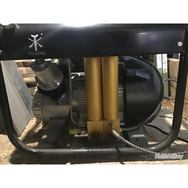 Compresseur PCP tuxing bi cylindre comme neuf TXEDT032