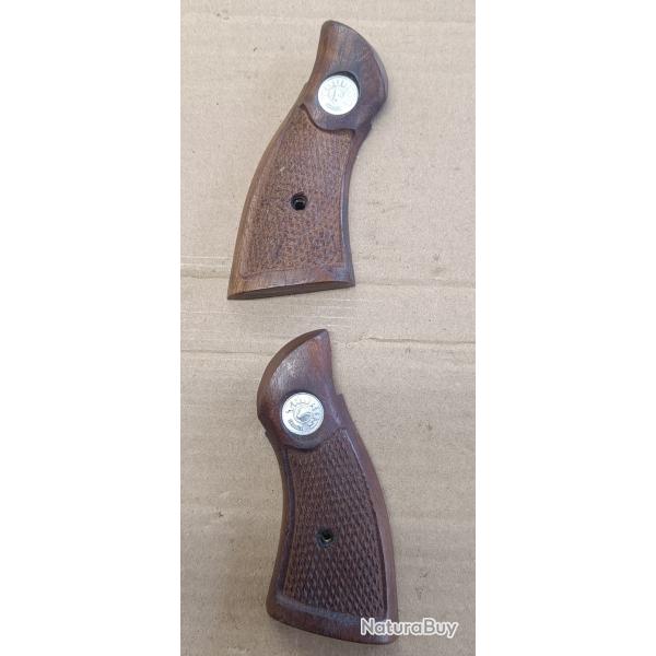 plaquettes grip poigne taurus 66 (2149)
