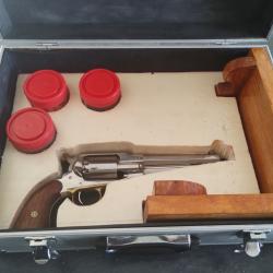 Revolver poudre noire cal 36 inox
