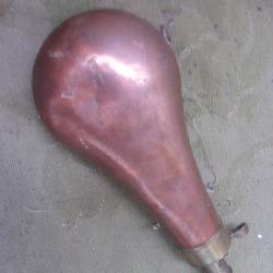 poire à poudre en laiton 19 cm
