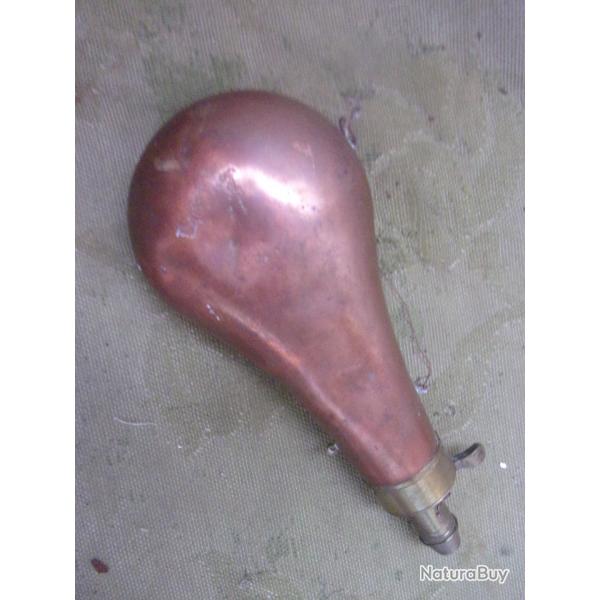 poire  poudre en laiton 19 cm
