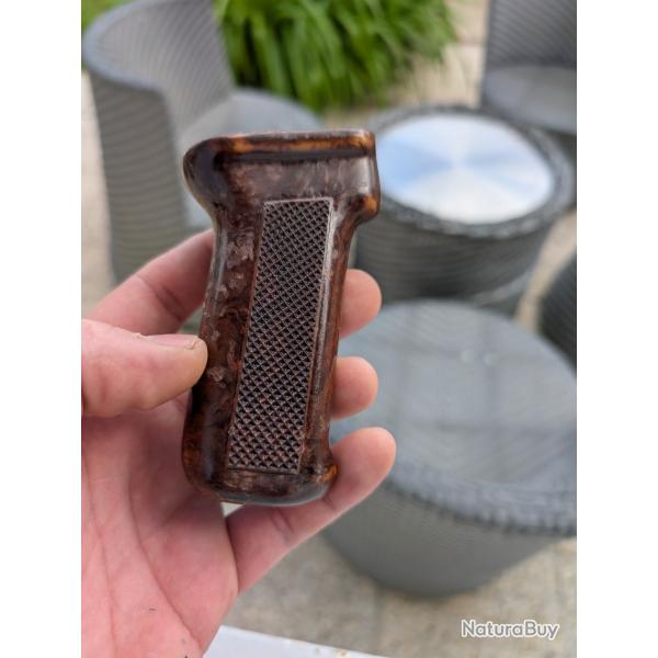 Vend poigne pistolet baklite pour AK et akm belle patine
