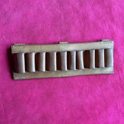 Porte cartouches ancien en cuir de ceinture mixte, pas de prix de réserve