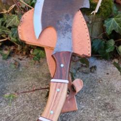 Hachette Survie Rescue Tactical Lame Acier Carbone 1075 Manche Bois Etui Cuir Fabric Artisanale 000