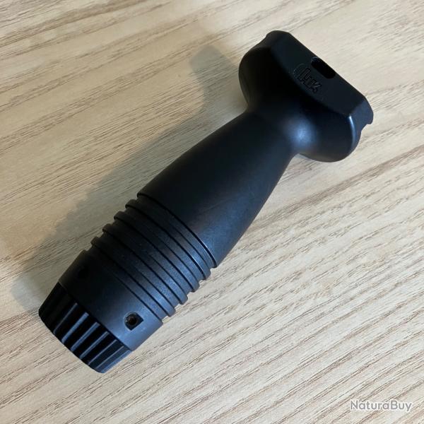 Poigne verticale HK noire