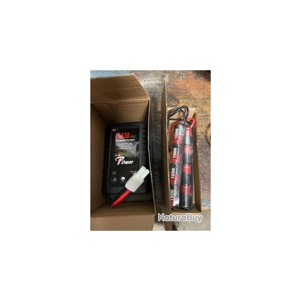Batterie et chargeur Airsoft NiMh N3 / 9.6v