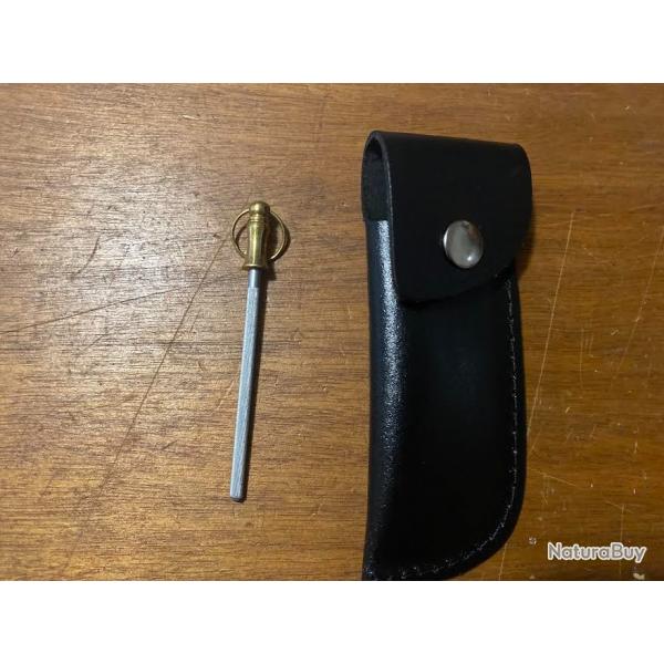 * ETUI  CUIR  PLAT  COUTEAU LAGUIOLE 10 CM AVEC OU SANS TB 10 CM  6