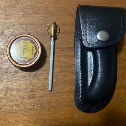 * KIT ENTRETIN  ETUI  CUIR LAGUIOLE  DE CHASSE  11.5 CM POUR PORT A LA CEINTURE   3