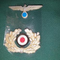 Paire dinsignes métalliques casquette Allemande ww2 en reproduction  A25 3