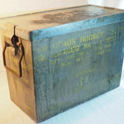 rare caisse VIDE container étanche en FIBRE roquettes RCAF - pour avion britannique Typhoon - WWII