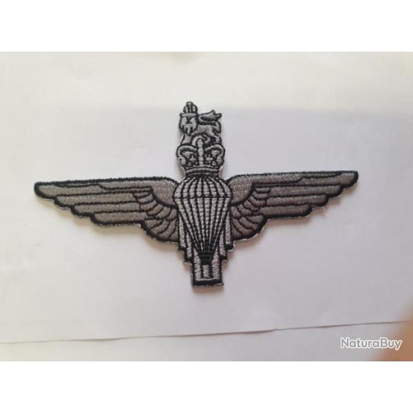 Patch en tissu  GB    10.2cm   A25