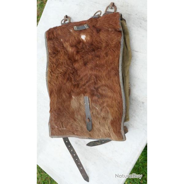 Arme allemande TORNISTER allemand HAVRESAC modle 1943 NORMANDIE 44  sac peau vache LIS25SAC001