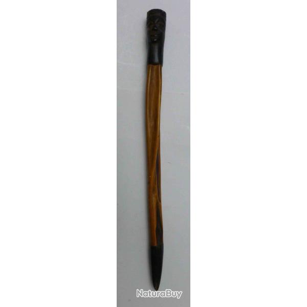 TRS BEAU BATON SCUPLT DE COMMANDEMENT DE CHEF AFRICAIN Longueur 57 cm