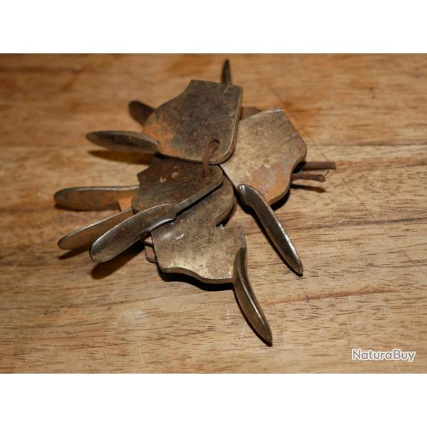 Lot de 8 dtentes d'armes  silex et  percussion rglementaire Franais