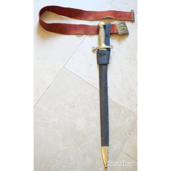 SAPEUR POMPIER rare ceinturon buffle + son gousset porte glaive dote d'une plaque ref SDC24POM003