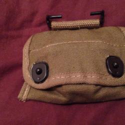 Boussole US en reproduction avec pochette tissus  A25