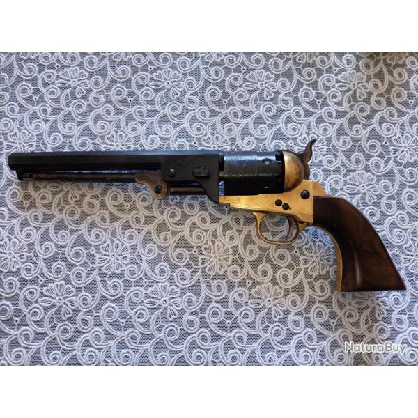 Colt navy carcasse laiton pietta
