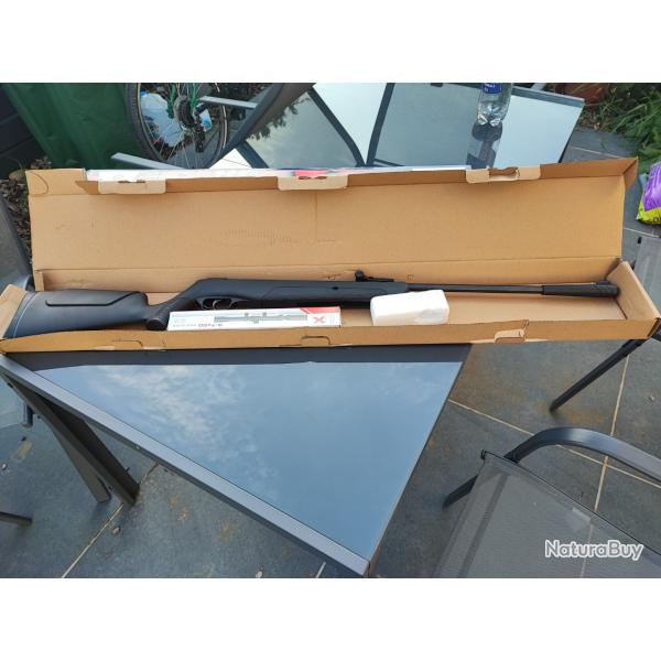 Carabine Snowpeak LB600 synthtique cal. 4.5mm 10 joules + lunette Umarex 3-7x20
