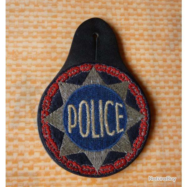 Insigne de poitrine police nationale Franaise