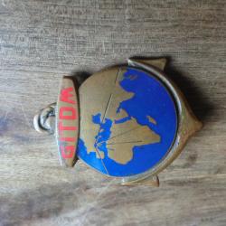 insigne émail  GITDM groupe d'instruction des troupes de marine