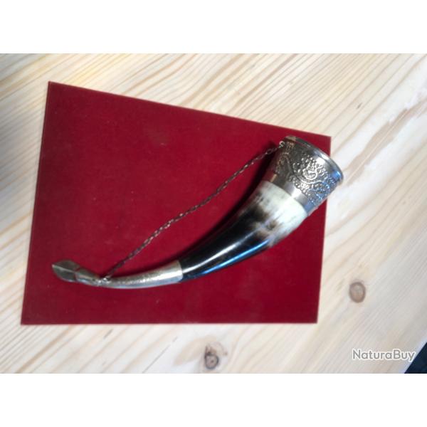 Magnifique corne  boire de collection Russie argent avec poinon